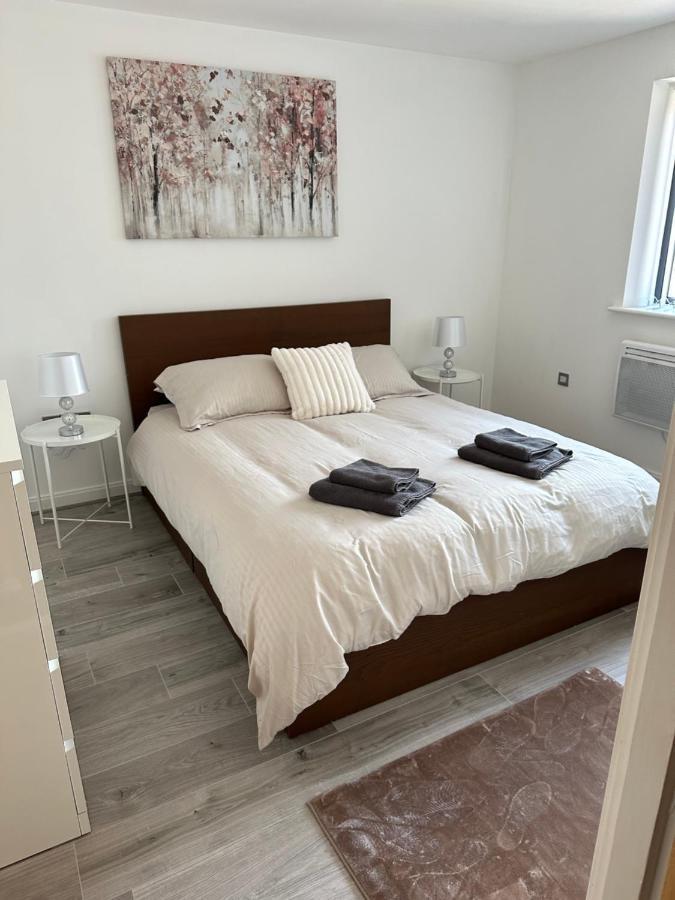 2 Bed Modern Apartment Swansea Ngoại thất bức ảnh