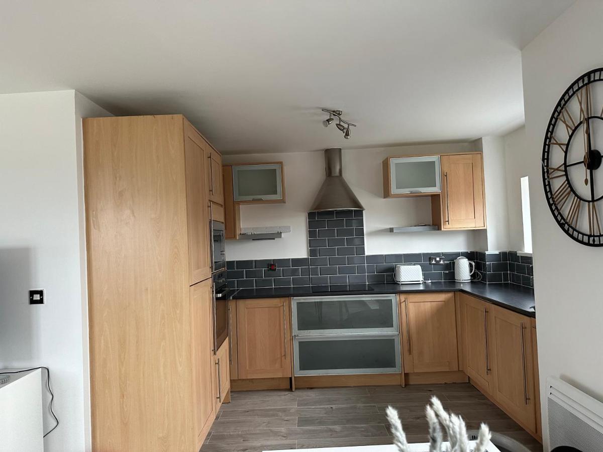 2 Bed Modern Apartment Swansea Ngoại thất bức ảnh