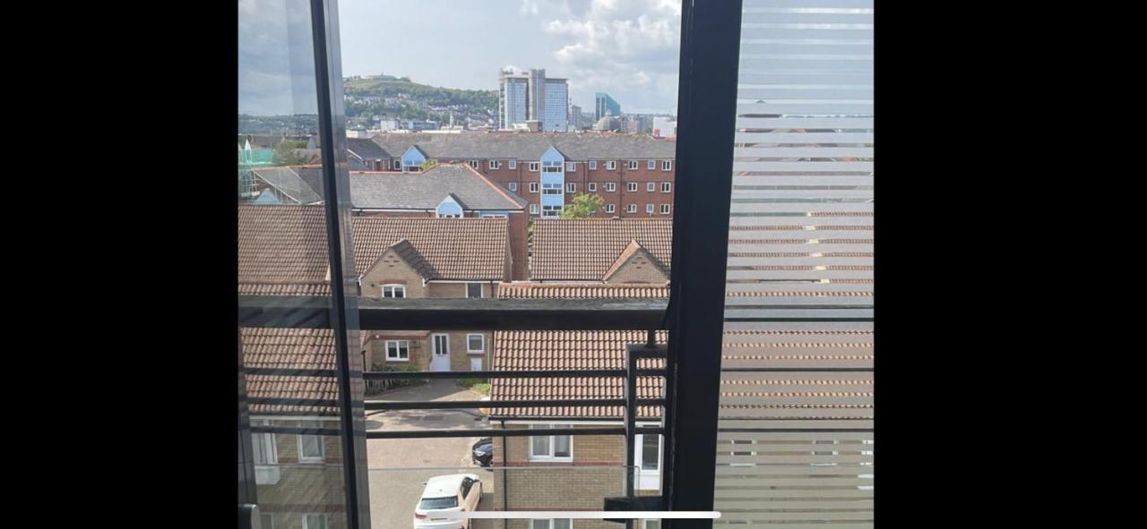 2 Bed Modern Apartment Swansea Ngoại thất bức ảnh
