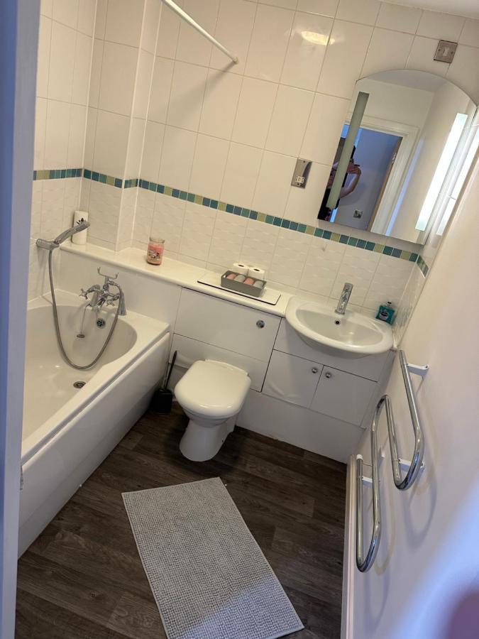 2 Bed Modern Apartment Swansea Ngoại thất bức ảnh